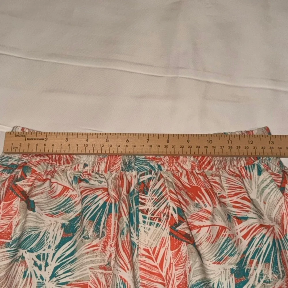 Columbia PFG Shorts Mens Small Coral Teal Tropical Palm Print Mesh Lined Fishing